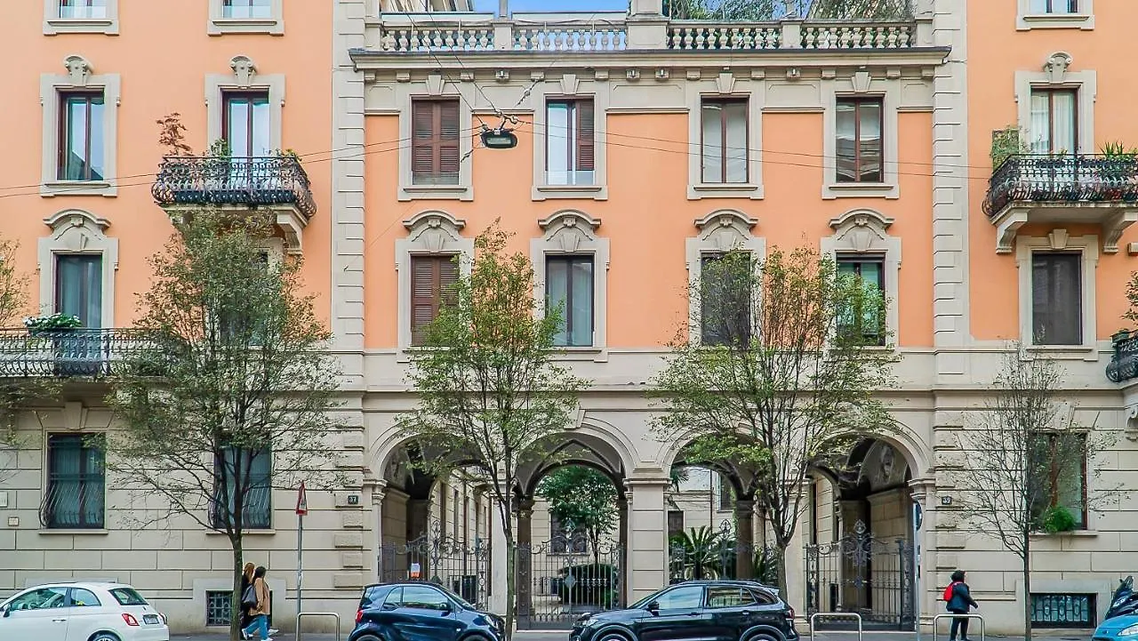 Luxury Sant'Ambrogio Apartment Milano